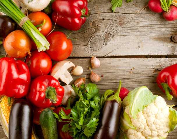 Healthy Organic Vegetables on the Wooden Background - Photo, Image