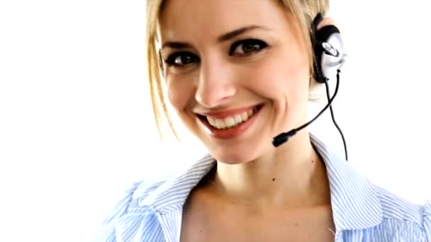 Mujer de telemarketing con auriculares sobre fondo blanco
, - Metraje, vídeo