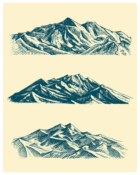 nagy sor hegyek csúcsok, évjárat, régi, kézzel rajzolt, Vázlat vagy bevésett stílus, különböző változatait, a túrázás, hegymászás. - Vektor, kép