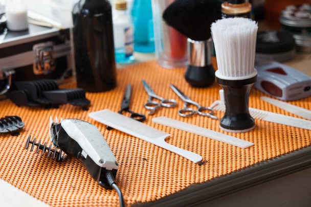 Hairdresser tools on table - Фото, зображення