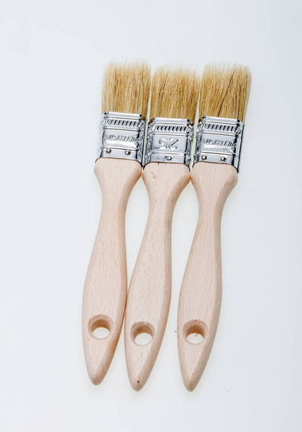 Paint brush isolated on a white background - Foto, afbeelding