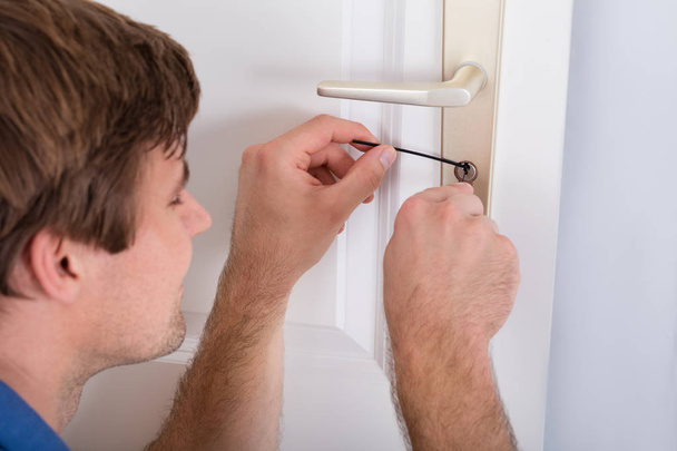 Locksmith Fixing Door Handle - Photo, Image