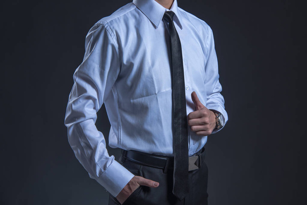 Studio portrait of young man,business concepts - Foto, Imagen