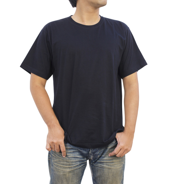 T-shirt homme en noir
  - Photo, image