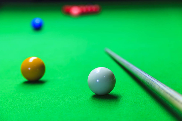 Snooker pallo snooker pöytä
  - Valokuva, kuva