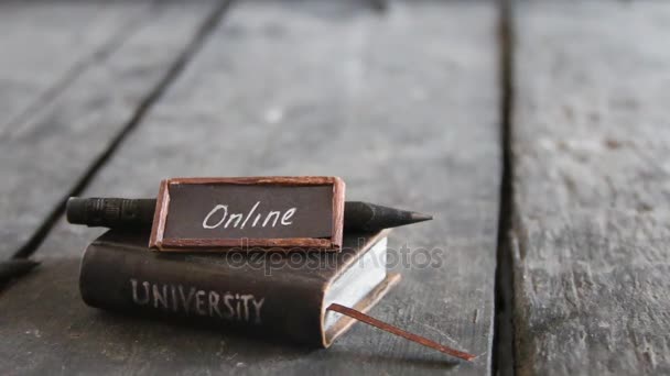 オンライン大学の考え、教育の概念 - 映像、動画