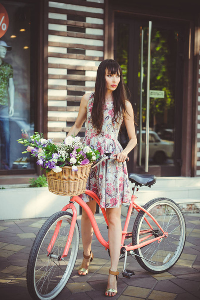 belleza en la bicicleta
 - Foto, imagen