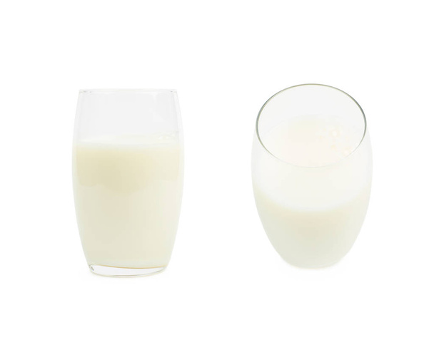 Tall glass filled with milk isolated - Foto, Bild
