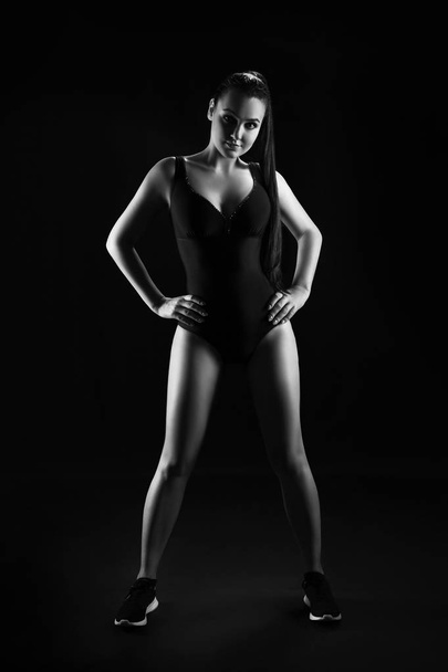Young athletic girl - Fotó, kép