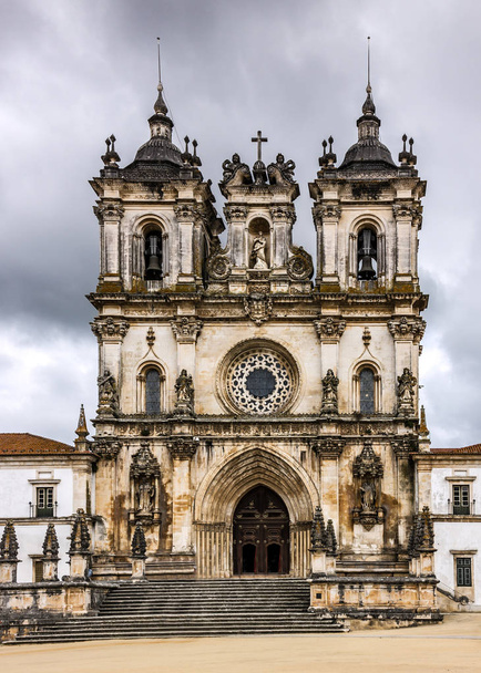 Alcobaca μοναστήρι (αξιοθέατο Μονή de Santa Maria de Alcobaca) είναι ένα μου - Φωτογραφία, εικόνα