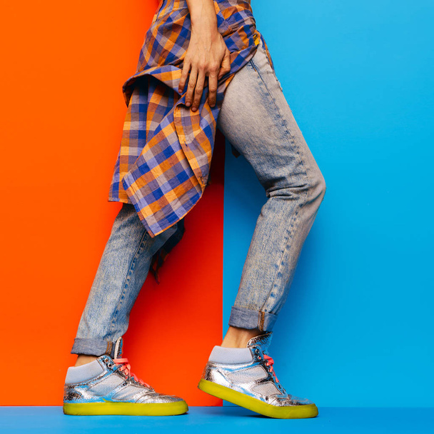 Urban Denim Style fashion jeans plaid shirt Minimal Design - Foto, immagini