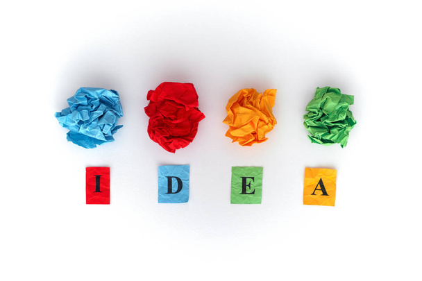 Colorful paper balls and word IDEA - Фото, зображення