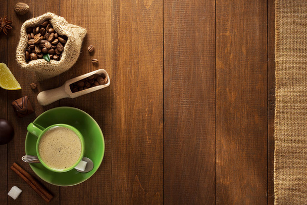 cup of coffee and beans - Фото, зображення