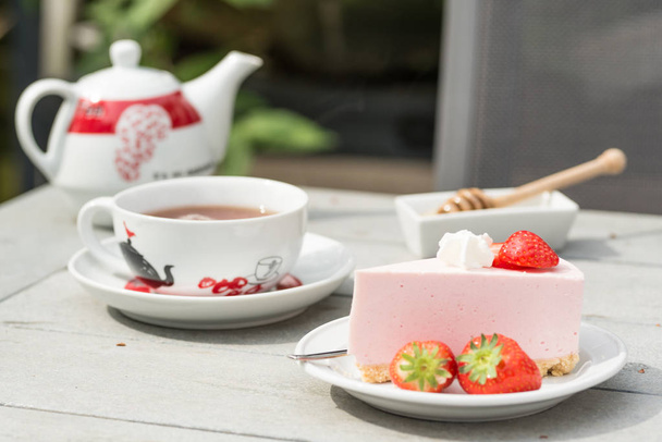 gâteau de quark aux fraises
 - Photo, image