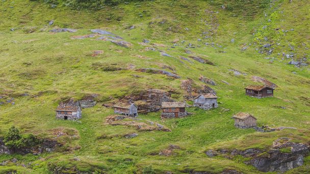 Norwegian old country houses in mountains. - 写真・画像