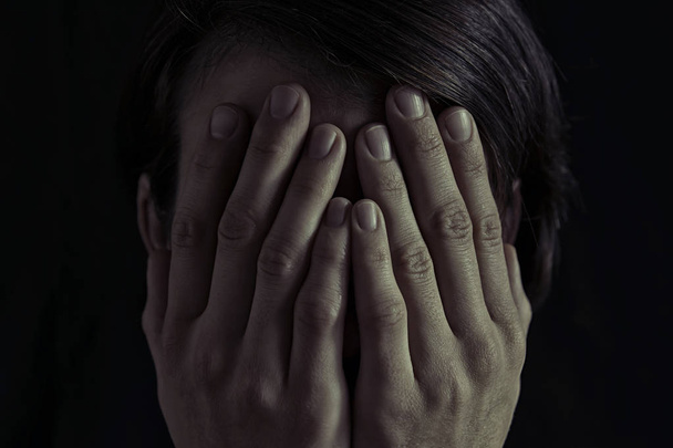A félelem, a családon belüli erőszak fogalma. - Fotó, kép