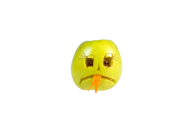 Грустный смайлик зла из яблока. Чувства, отношение и эмоция
 - Фото, изображение