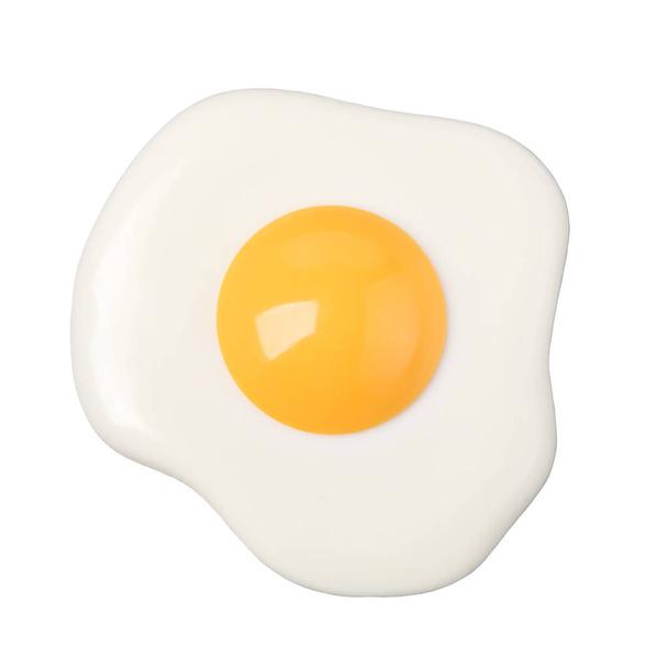 Huevo frito aislado sobre fondo blanco. - Foto, imagen