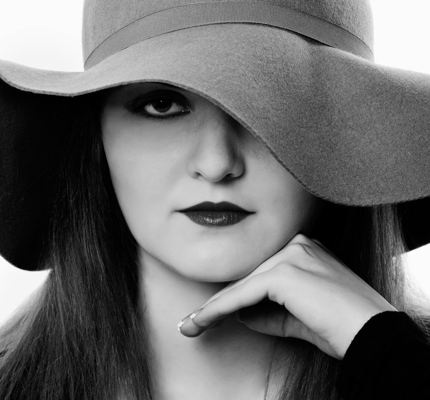 The beautiful girl in a hat - Photo, Image