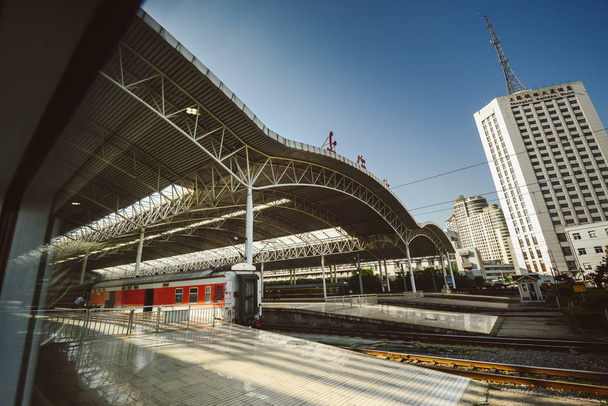 estação ferroviária de shanghai
 - Foto, Imagem