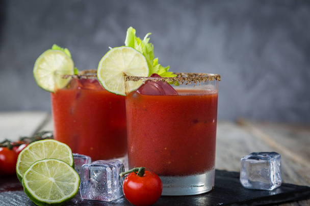 Bloody mary cocktail and ingredients - Foto, afbeelding