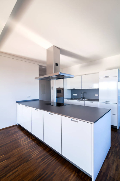 Interior de cocina minimalista
 - Foto, imagen