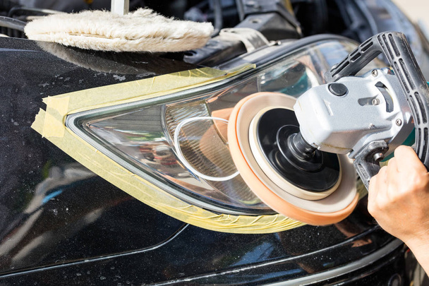 Lámpara de coche pulido
 - Foto, imagen