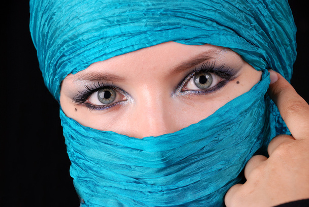 blue woman's eyes with east make-up - Fotoğraf, Görsel