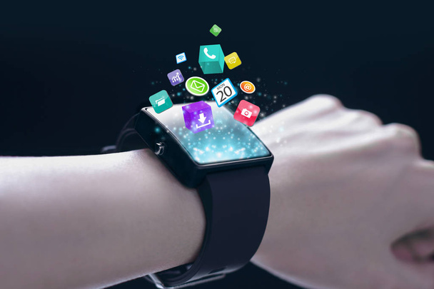 Smartwatch ile App simgeleri - Fotoğraf, Görsel