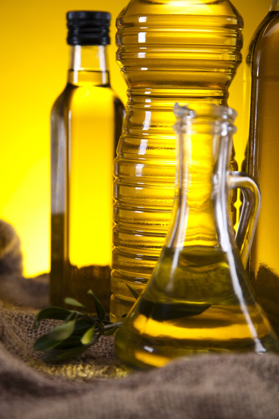 Свежие оливки, оливковое масло
 - Фото, изображение