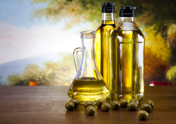 Olive oil and olives - Foto, afbeelding