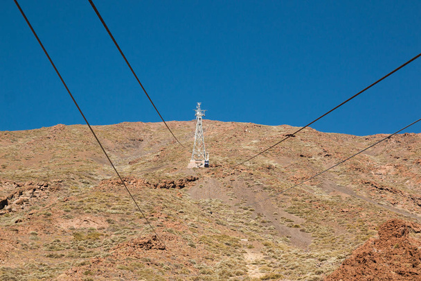 Kolejka linowa na kolejką na wulkan Teide na Teneryfie - Zdjęcie, obraz