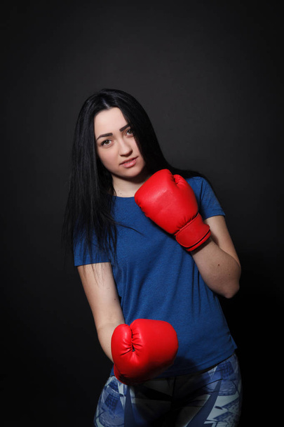 Attractive Female With Boxing Gloves  - Valokuva, kuva