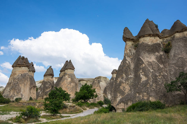 Stone formations in Cappadocia, Turkey - Φωτογραφία, εικόνα