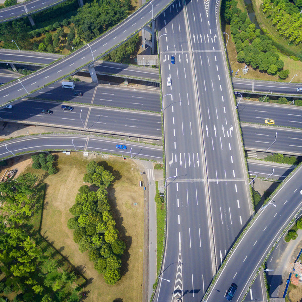 Luchtfoto van de snelweg viaduct - Foto, afbeelding