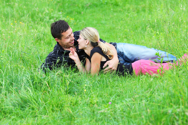 A young couple in love outdoors - Foto, imagen