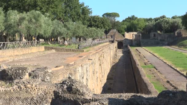 Antinoeion の Handrian のローマのヴィラで、考古学的なサイト - 映像、動画