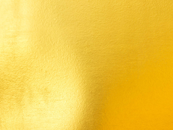Shiny yellow leaf gold foil texture - Фото, изображение