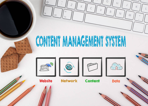 Content Management System Konzept. weißer Bürotisch - Foto, Bild