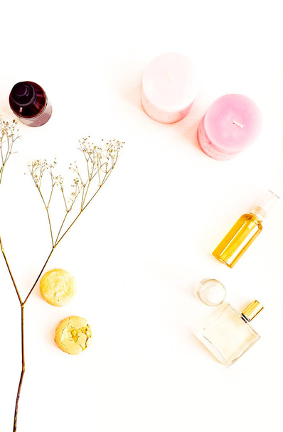 Плоский прокладка для блогів краси, органічних олій, косметики
 - Фото, зображення
