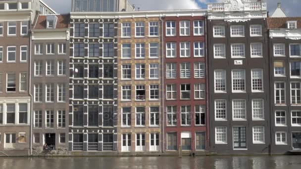 Голландские дома на берегу моря, Амстердам
 - Кадры, видео