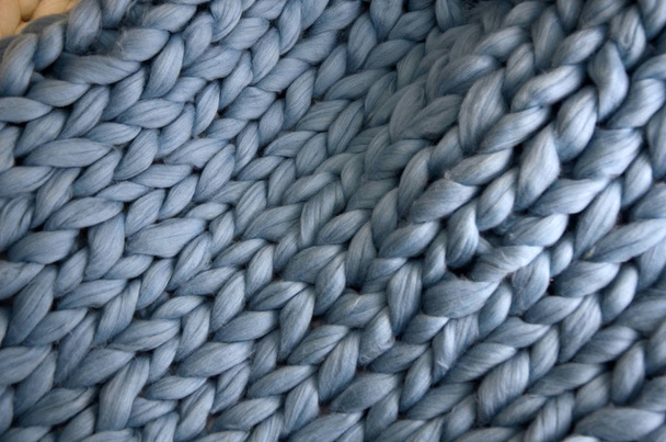 Laine mérinos teinte à la main pour la filature, laine mérinos tricotée à la main grande couverture, fil super chunky, concept tendance
 - Photo, image