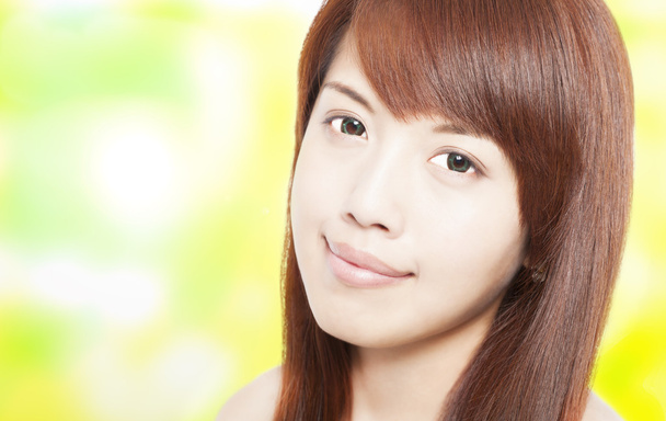 mooie Aziatische jonge vrouw gezicht - Foto, afbeelding