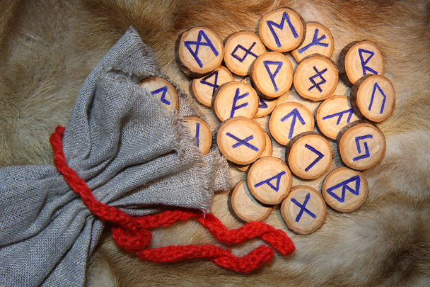 Runen close-up - Foto, afbeelding