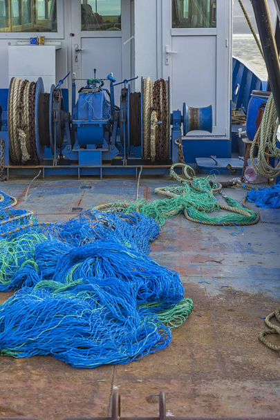 Halászhálók a fedélzeten  - Fotó, kép