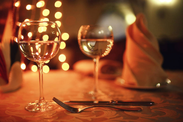 serving cutlery on tablecloth - Zdjęcie, obraz