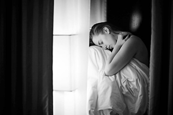 young woman in blanket - Valokuva, kuva