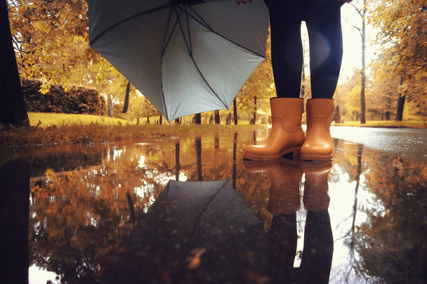Woman feet in rubber boots - Foto, Bild