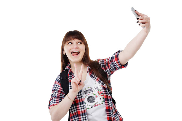Felice donna sorridente scattare foto selfie su smartphone
 - Foto, immagini