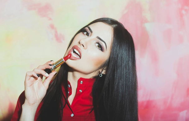 sexy pretty brunette woman with fashionable red lipstick - Valokuva, kuva